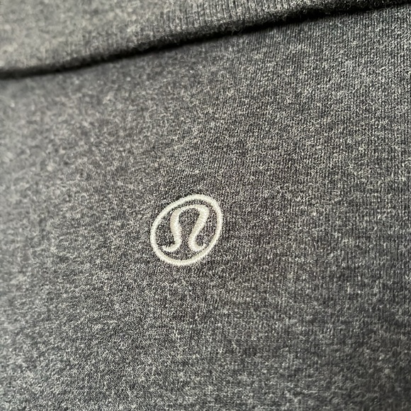 Lululemon Full Zip L/S Jacket, Grey, 6 - Picture 4 of 13